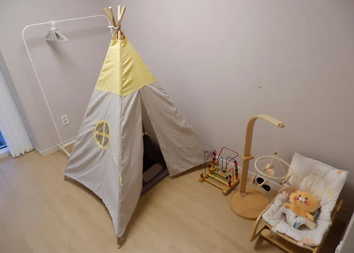 엄마가 편한 광안리 30초 가족친화 신축 5인가족 육아용품 완비 Apartment *